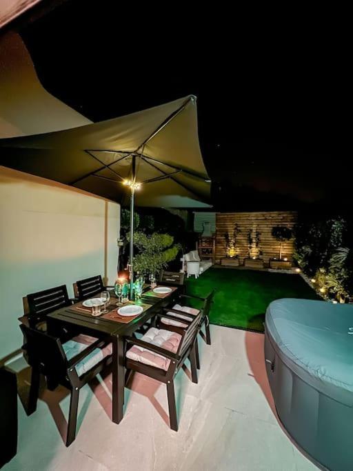 Relaxing Garden Los Cristianos Con Jacuzzi Y Barbacoa Arona (Tenerife) Exterior foto